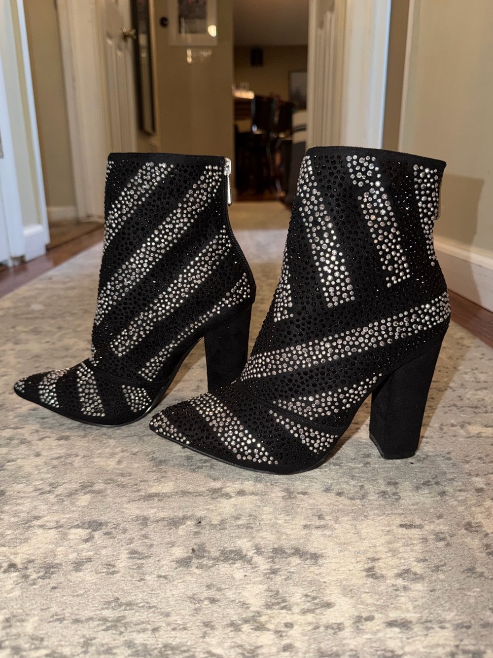 Cape Robbin Rhinestone Zebra Pointed Toe Ankle Boots Black Silver